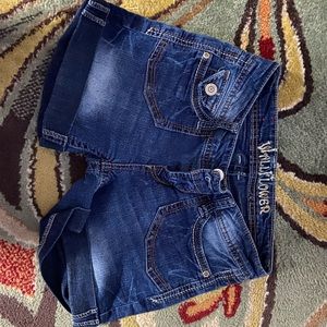 wallflower denim shorts . size 1